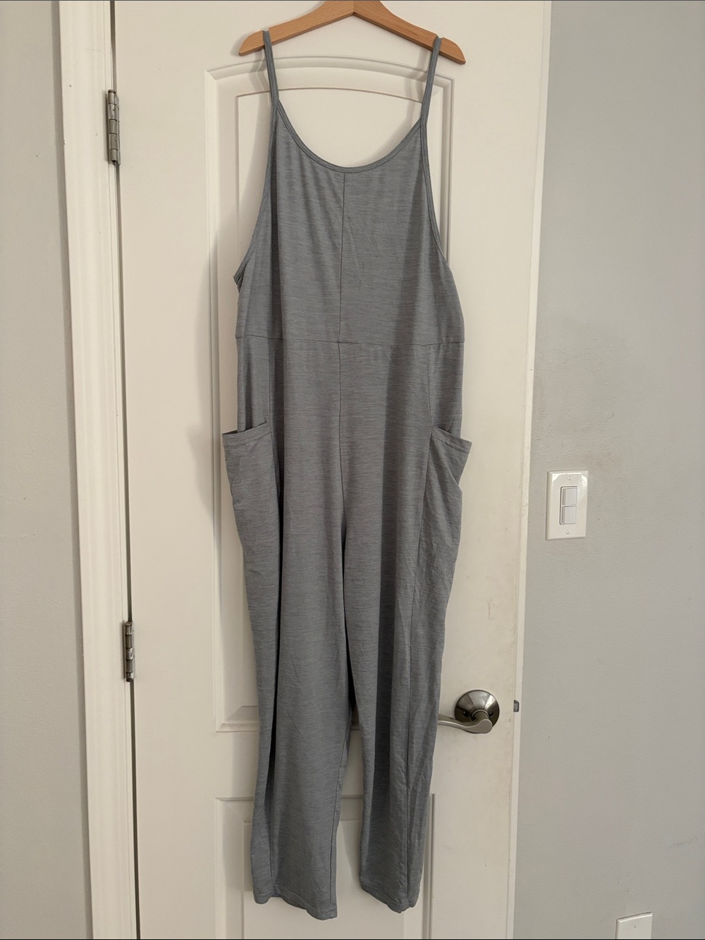 Vuori Gray Sleeveless Wide-Leg Jumpsuit with Side Pockets